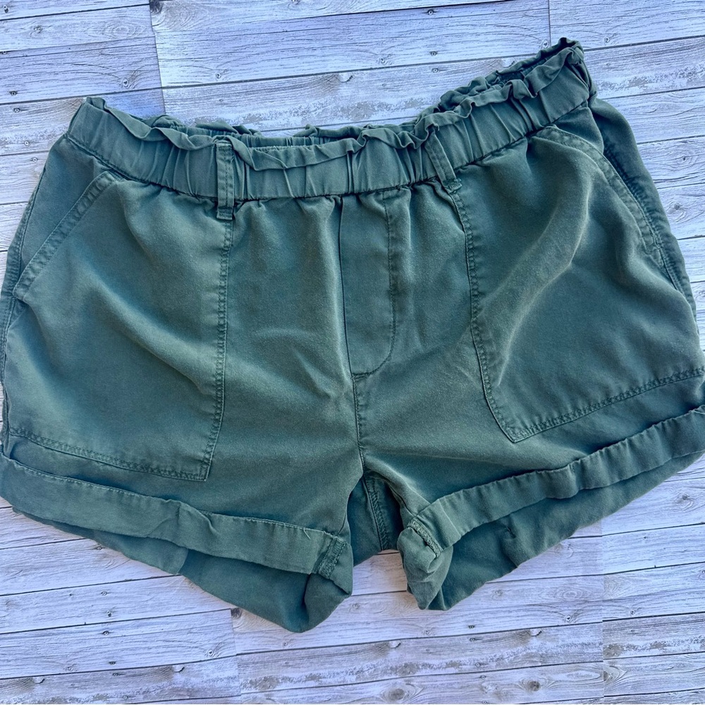 Women’s aerie Olive Green Shorts